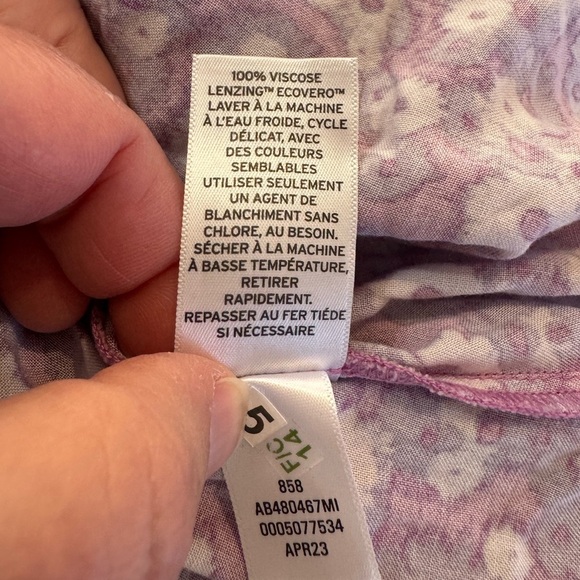 ABOUND - NORDSTROM ~ 100% Viscose Wind Daisy Purple Swing Camisole Medium NEW - Picture 9 of 12